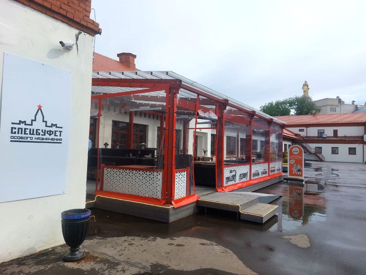 ПВХ шторы для летней террасы кафе в посёлке Большое Полпино